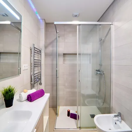 Apartment In Quarteira Near Sea Beach 公寓 *