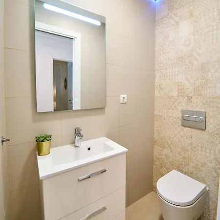 Apartment In Quarteira Near Sea Beach * Quarteira